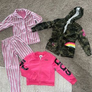 Jacket bundle size 6 girls